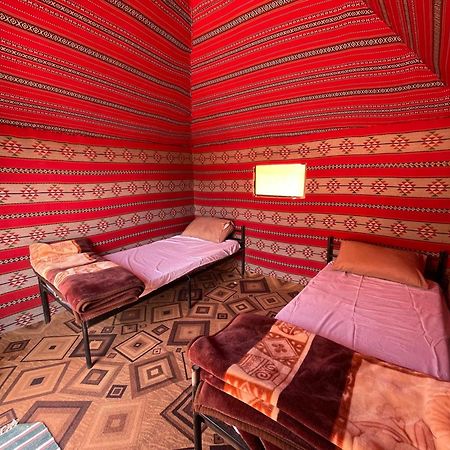Desert Moon Camp Wadi Rum Bagian luar foto