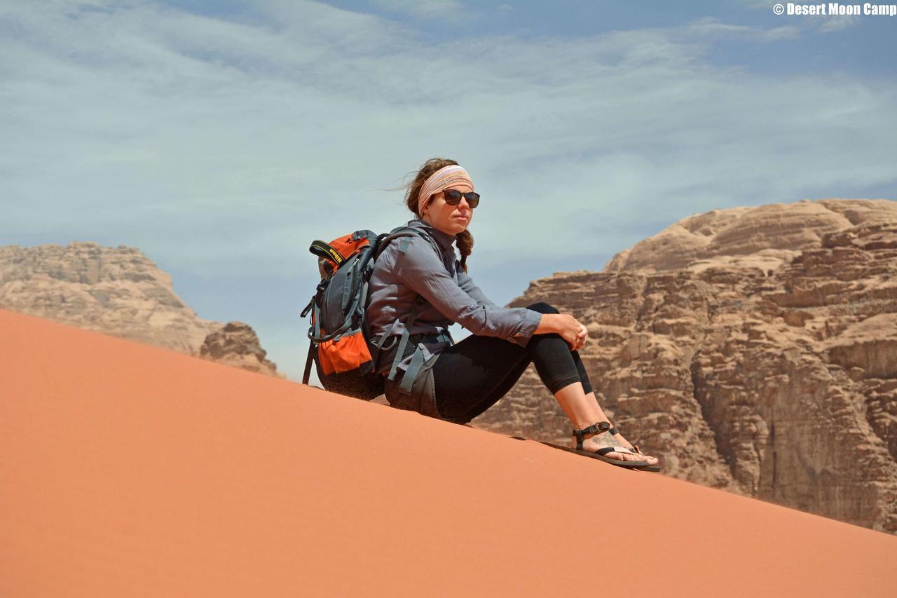 Desert Moon Camp Wadi Rum Bagian luar foto