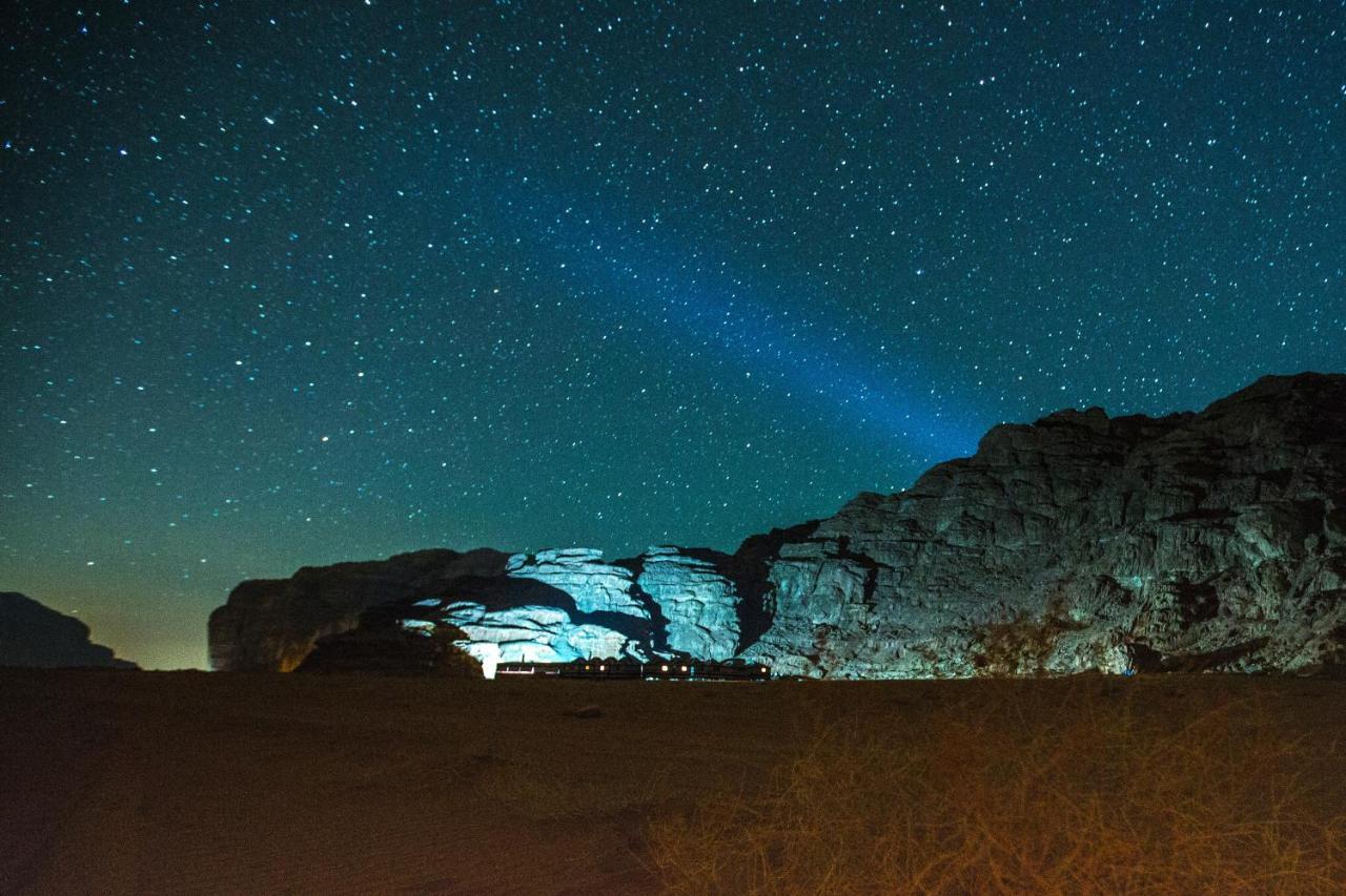 Desert Moon Camp Wadi Rum Bagian luar foto