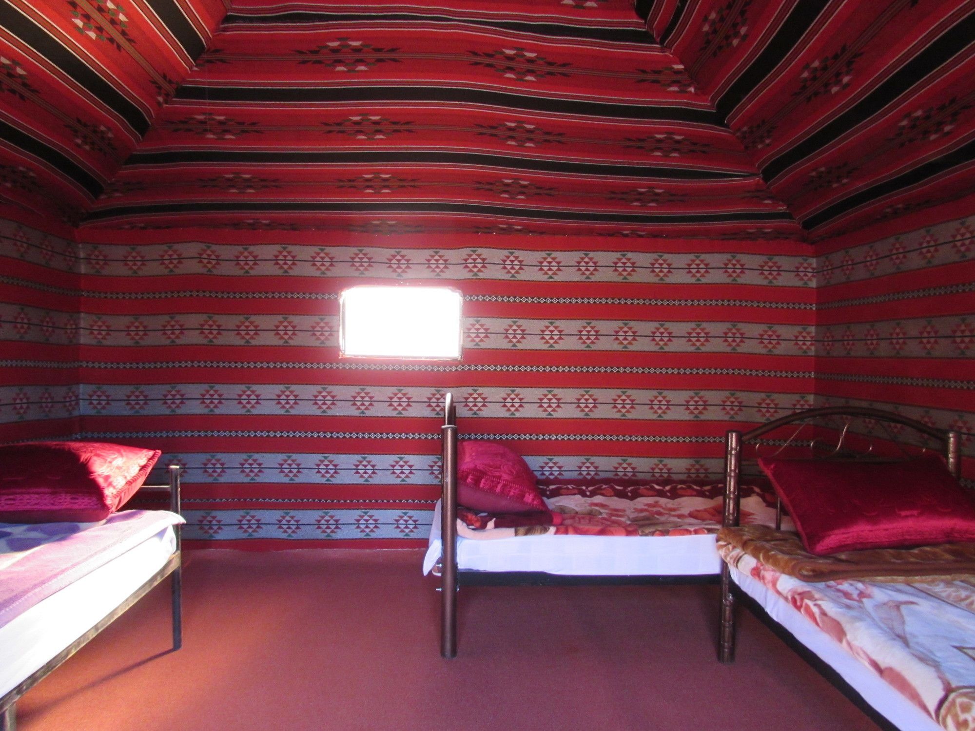 Desert Moon Camp Wadi Rum Bagian luar foto